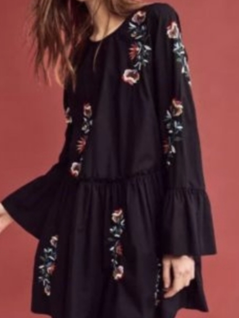 Zara Elegant Black Embroidered Long Sleeve Mini Dress..Size:XS
